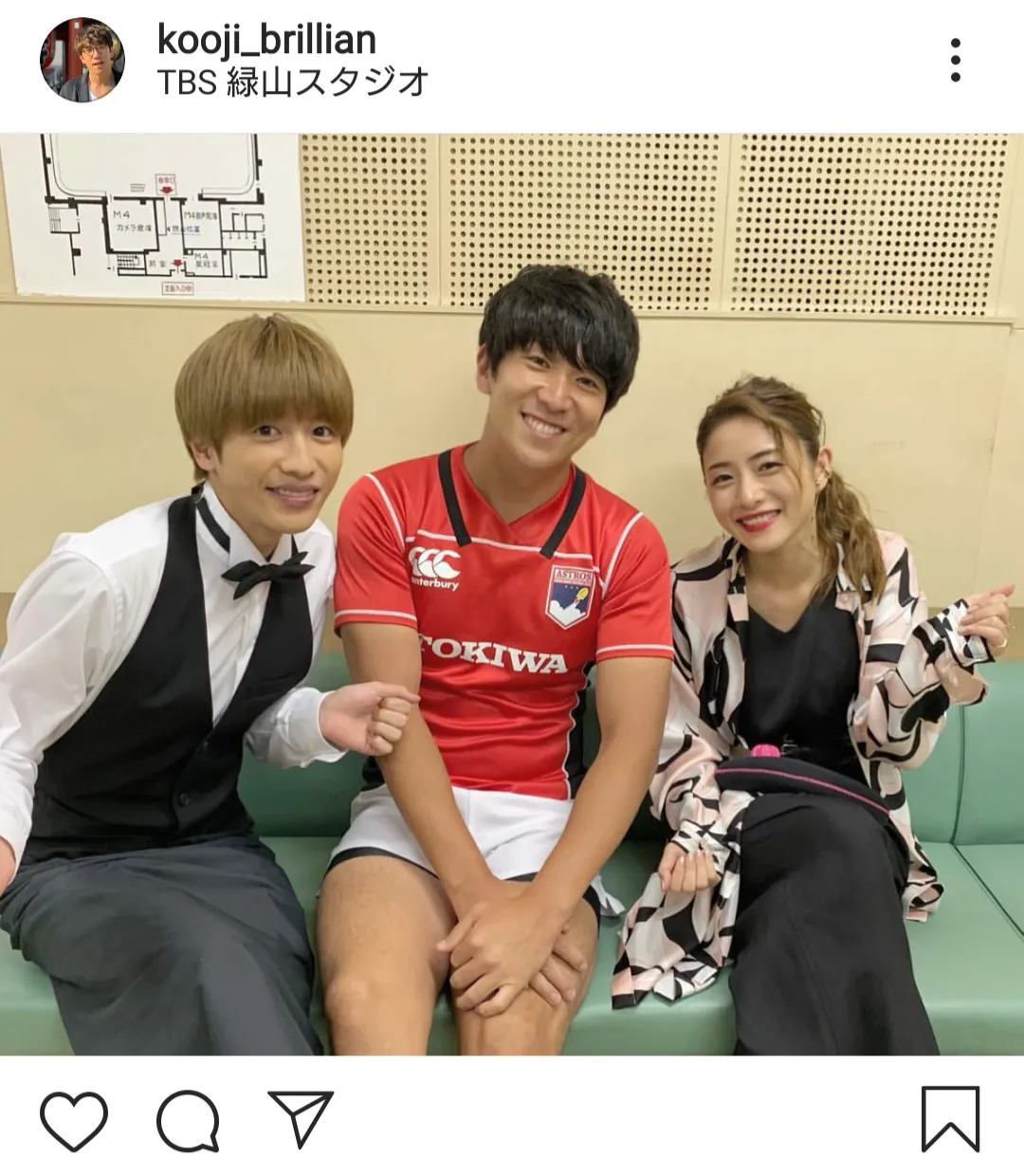 【写真を見る】石原さとみ＆志尊淳＆コージ、“私も挟まれたい！”3SHOT