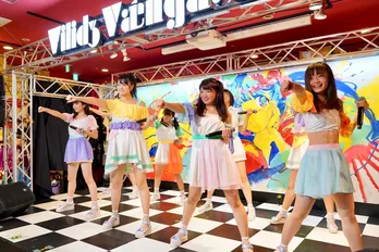 アップアップガールズ(2)新曲イベントで気勢「BEYOOOOONDSには負けません!」