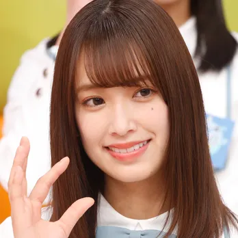 日向坂46佐々木久美、メンバーからの“お褒めの言葉”に照れ