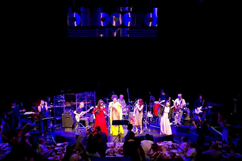アレサ・フランクリン追悼ライブを開催した鈴木瑛美子、福原美穂、大黒摩季、小柳ゆき(写真左から)