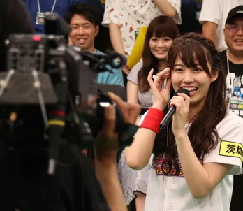 チーム8が「AHOニュース」中継リポーターに！ 向かった先は…？