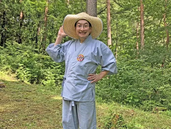 堀内孝雄、春風亭昇太と夢の“ジーンズ作り”に挑戦