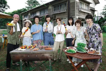山田涼介、“うつせみ荘”の住人たちと庭先でバーベキュー!<セミオトコ>