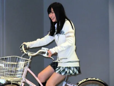 「お洒落なミニサイクルで原宿や表参道に行きたい」と指原莉乃