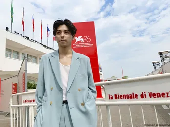 村上虹郎「日本映画の良さをもっと伝えていきたい」ヴェネチア国際映画祭に参加!