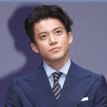 小栗旬、菅田将暉を絶賛「自分には理解できない才能を持っている」