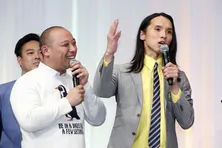 トム・ブラウン さんまとの初対面の前に原口あきまさで練習していた