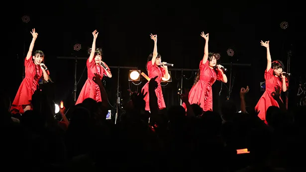 アイドルフェス「ミュージックパーク」に出演した九州女子翼