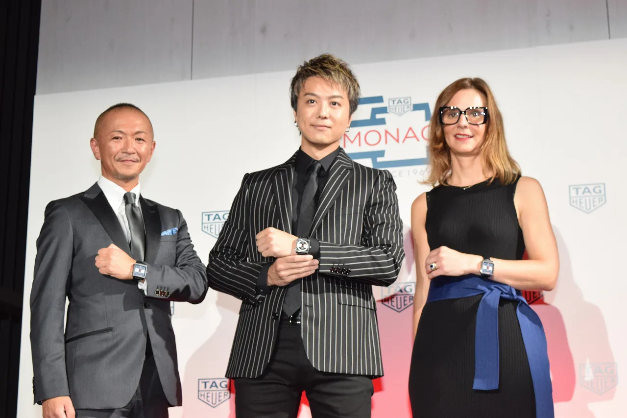 タグ・ホイヤージャパンのGM・向井透氏、EXILE TAKAHIRO、タグ・ホイヤーのヘリテージディレクターであるカトリーヌ・エヴェルレ-デュヴォー氏(写真左から)