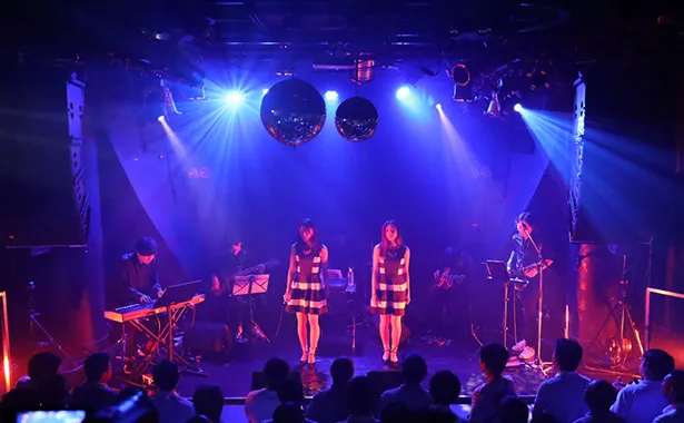 定期公演「WHY＠DOLLレギュラー公演～Two sides glowing up～vol.12」より