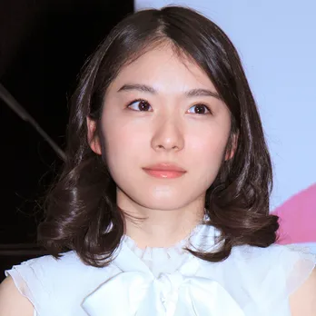 松岡茉優&広瀬アリス、三谷幸喜作品を巡ってバチバチ?