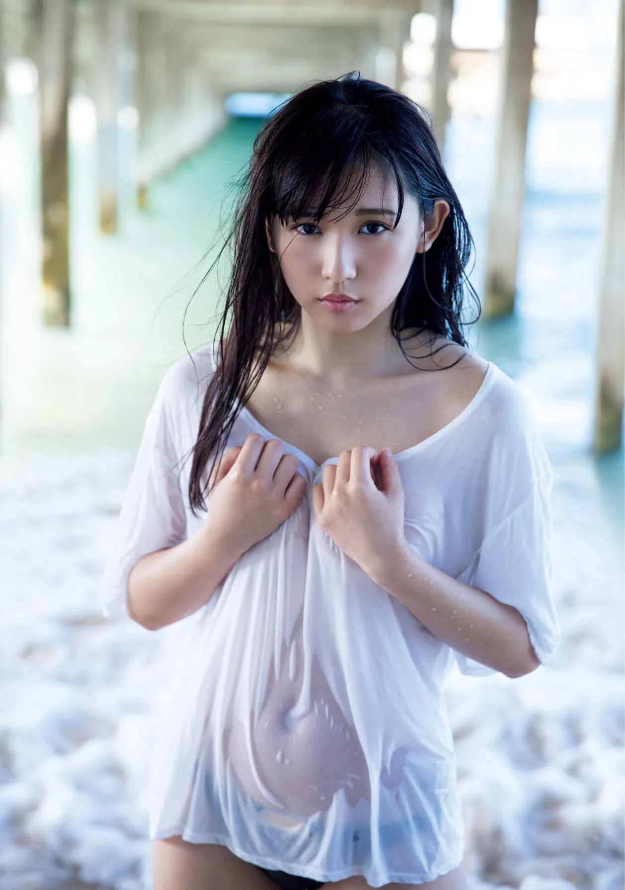 水もしたたるいいオンナ…浅川梨奈