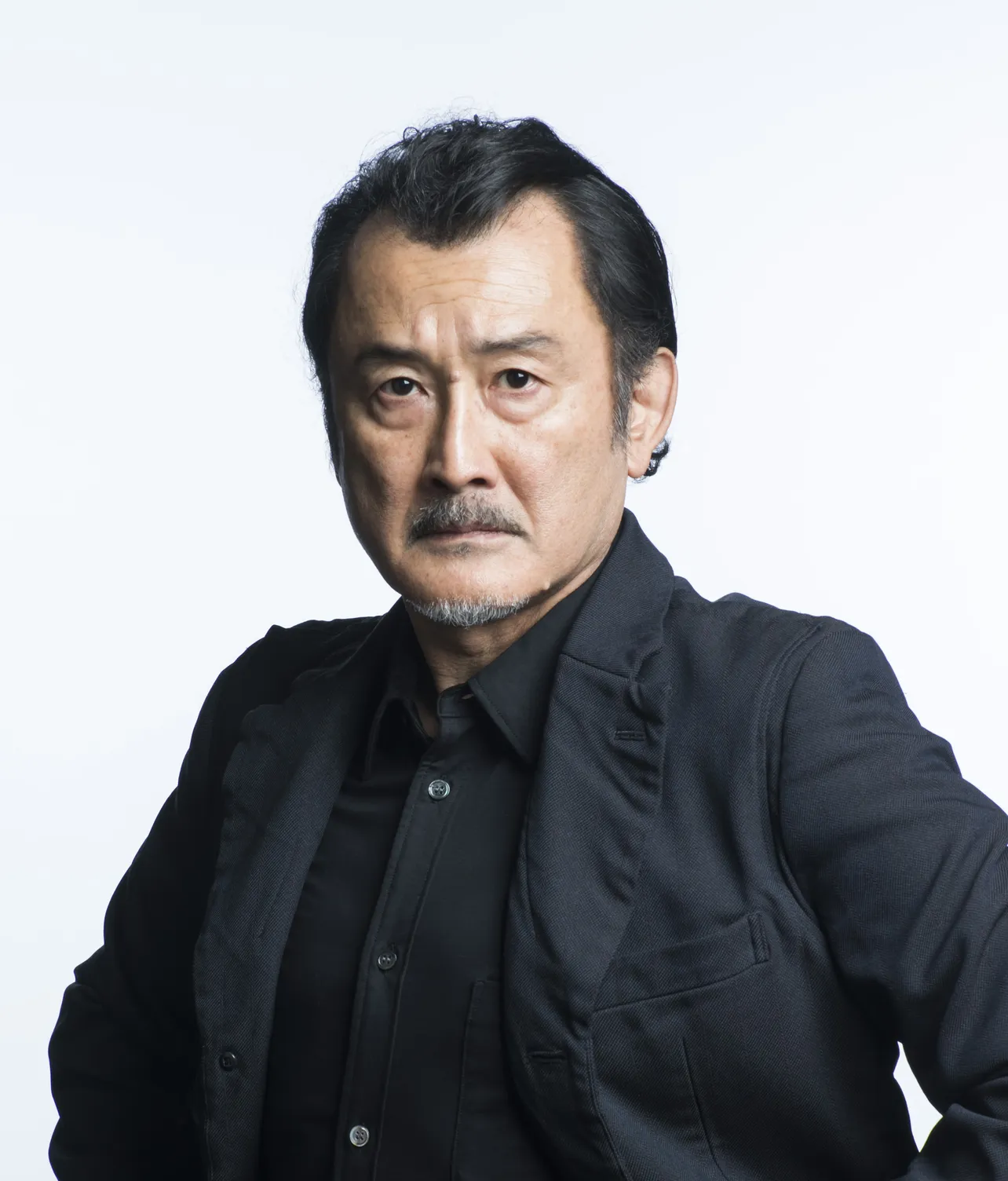 劇場版「ドラえもん」などでも声優を務めた吉田鋼太郎もゲスト声優で出演