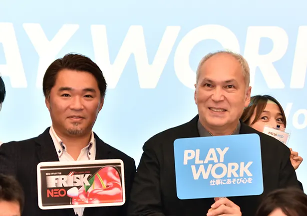 「How to “PLAY WORK” ＠WeWork」に登壇したモーリー・ロバートソン、木原誠太郎