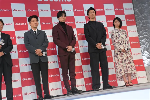 星野源、新田真剣佑、長谷川博己、浜辺美波