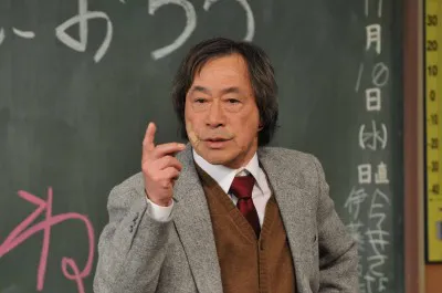 足かけ32年、金八先生を演じてきた武田鉄矢。「きれいな日本語ではっきりと“さようなら”と言える番組になって本当によかった」