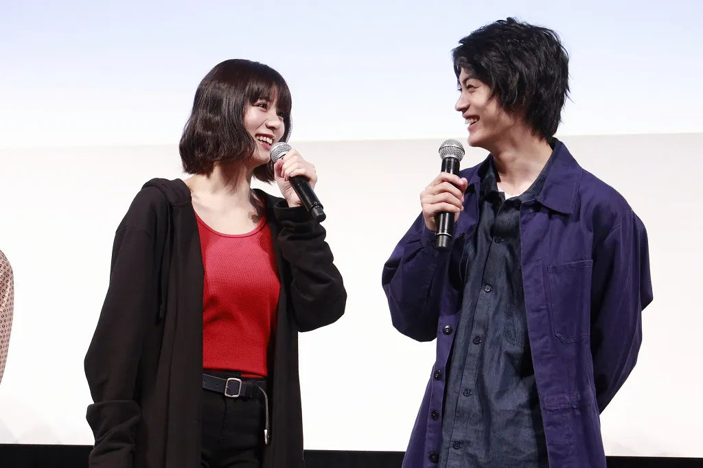 「左ききのエレン」でW主演を務める池田エライザ(写真左)と神尾楓珠