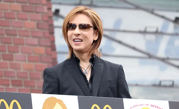 YOSHIKI