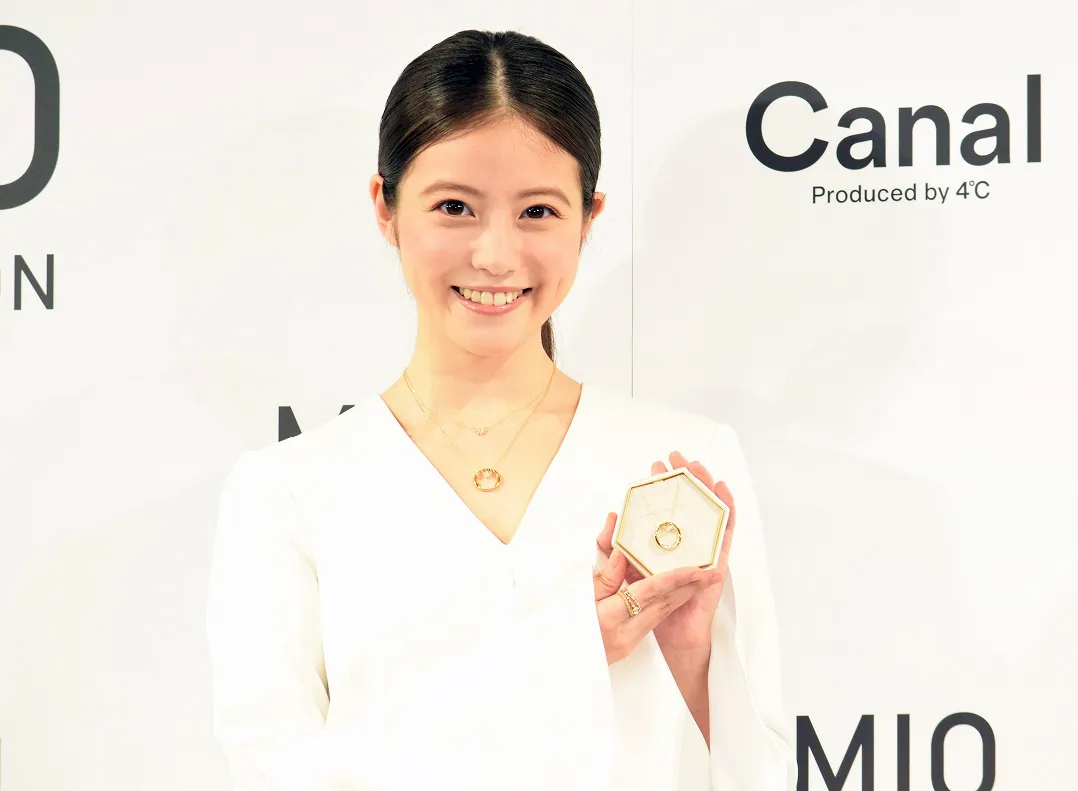 今田美桜が「MIO SELECTION」発表会に登場した