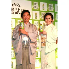 石田純一と杉本彩が 本物の価値 を試される 日本全国綾鷹試験 キャンペーンイベント Webザテレビジョン