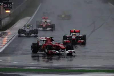 2010年シーズンはレッドブル、フェラーリ、マクラーレンの3強の争いに