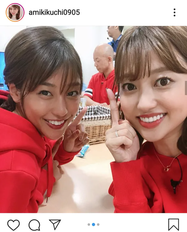 菊地亜美 美脚 がチラリ 東京モーターショーで遊び尽くす姿に 楽しそう 脚ほそっ 画像13 14 芸能ニュースならザテレビジョン