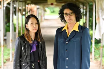 <時効警察>中島美嘉、メロンのかぶり物デビューに「新しい自分な感じ」