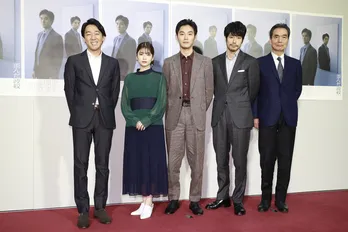 小芝風花が記者たちにアピール「温かい記事をよろしくお願いします！」