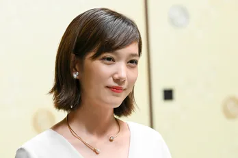 <本田翼&福原遥>“イチャイチャ姉妹”2SHOTがファン瞬殺「2人とも可愛すぎ!」