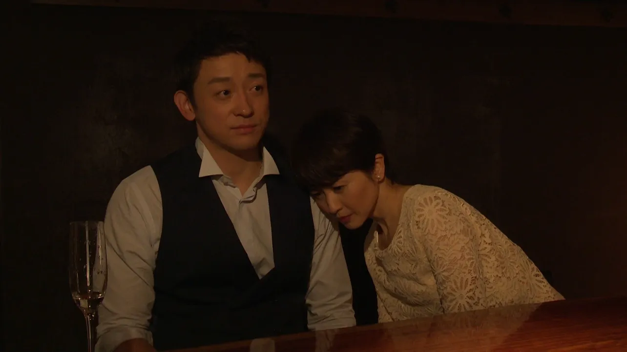 三浦理恵子は、「離婚を決意した女」を演じる