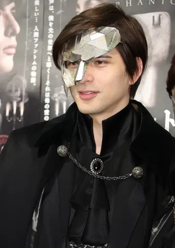 城田優、新生「ファントム」で演出&主演の大役『人生で一番大変な機会でした』