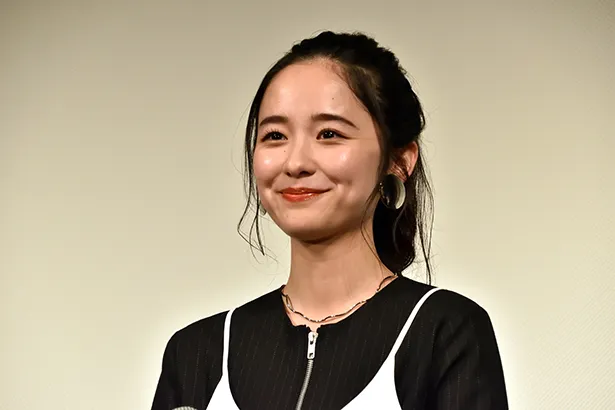 【写真を見る】奥華子の生歌を聞き「涙が流れてきました」と語った堀田真由