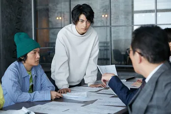 エレン(池田エライザ)の前に、天才モデルが現れ荒れ模様に…＜左ききのエレン＞