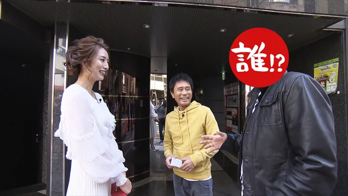 【写真を見る】大阪を代表する高級クラブの人気ホステスが登場し、“同伴ロケ”を行う