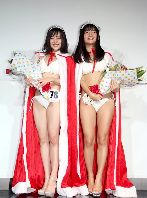 【写真を見る】グランプリに選ばれ、ティアラとマントが送られた中崎絵梨奈(写真左)と西永彩奈