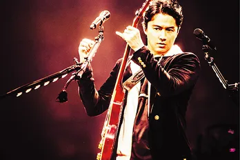 福山雅治、冬の恒例行事からカウントダウンライブを生中継！