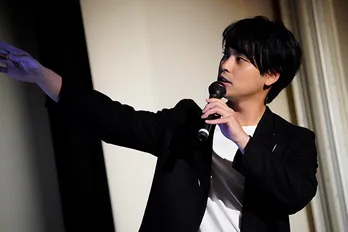 30歳を迎える柳楽優弥の“アニバーサリーブック”、タランティーノ監督との対談も