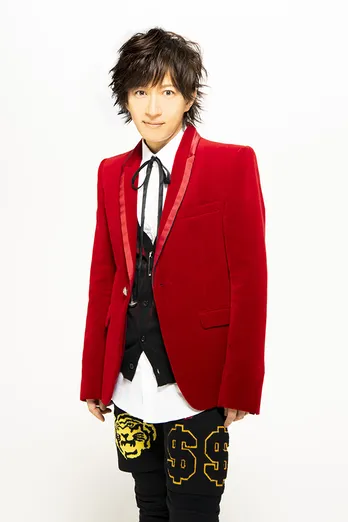 TETSUYAの50歳バースデーを記念したアニバーサリーライヴ! 「僕の楽曲を知らなくても楽しめるライヴだと思う」