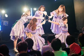 神宿、“思い出の地”で全国ツアー開幕!「これからのツアーが楽しみ」