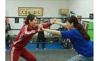 麻生久美子VS吉岡里帆! プロレスのリングで真剣勝負!!<時効警察>