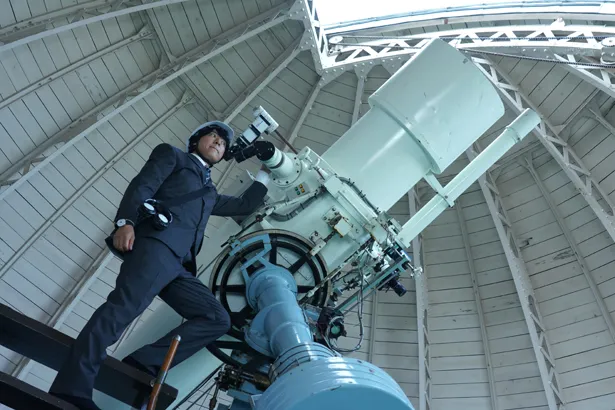 「遺留捜査 新作スペシャル1」のロケで、上川隆也が天文台を訪問