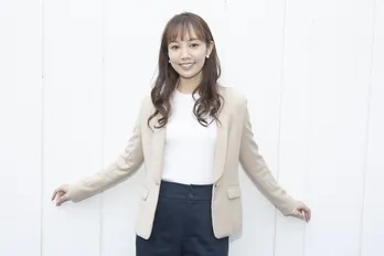 咲妃みゆ、ウエディングドレスに大興奮！「やはりうれしいものですね、幸せ一色で！」＜まだ結婚できない男＞