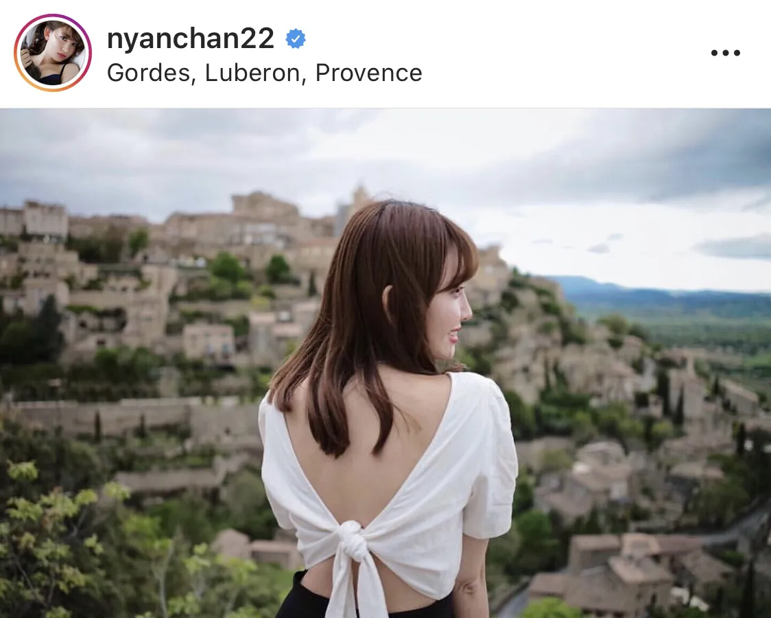 ※画像は小嶋陽菜(nyanchan22)公式Instagramのスクリーンショット