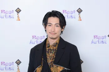ディーン・フジオカ、2020年は「やったことないことに挑戦したい」司会業にも意欲!?<ベストアーティスト裏配信リポ>