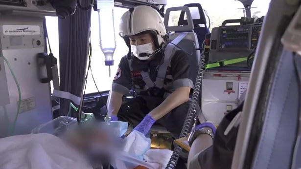 舞台は日本で初めてドクターヘリを本格運用し、「コードブルー」シリーズの医療監修を務める日本医科大学 千葉北総病院