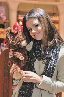 5月のディズニー・チャンネルはセレーナ・ゴメスに注目!