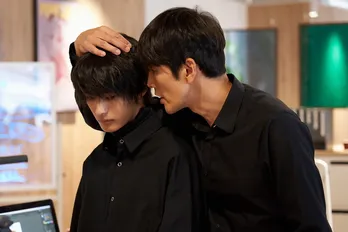 柳のTwitterに丸山智己「本当に言ってそうで怖い(笑)」＜左ききのエレン＞