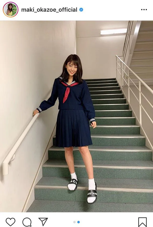 ※岡副麻希公式Instagram(maki_okazoe_official)のスクリーンショット