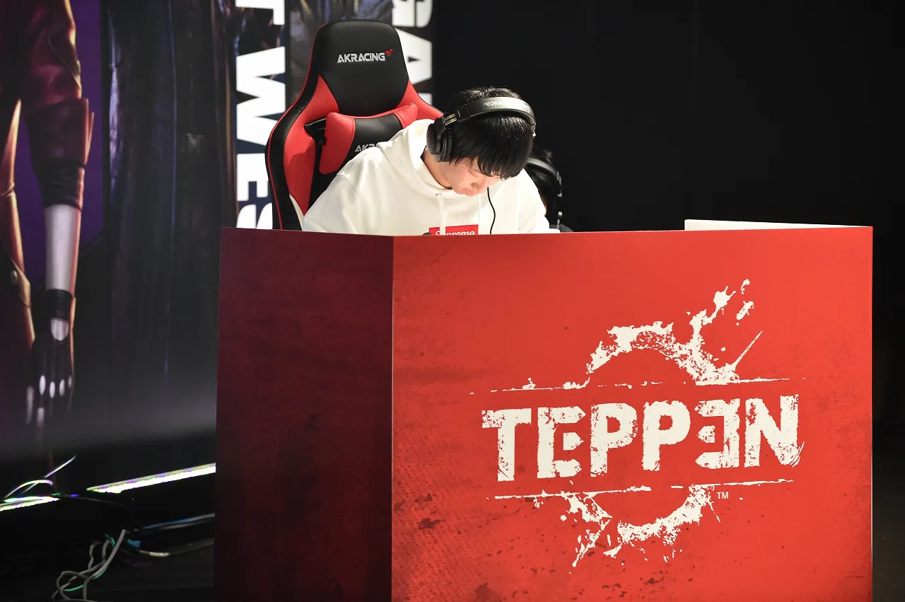 eスポーツ「TEPPEN」大会の模様