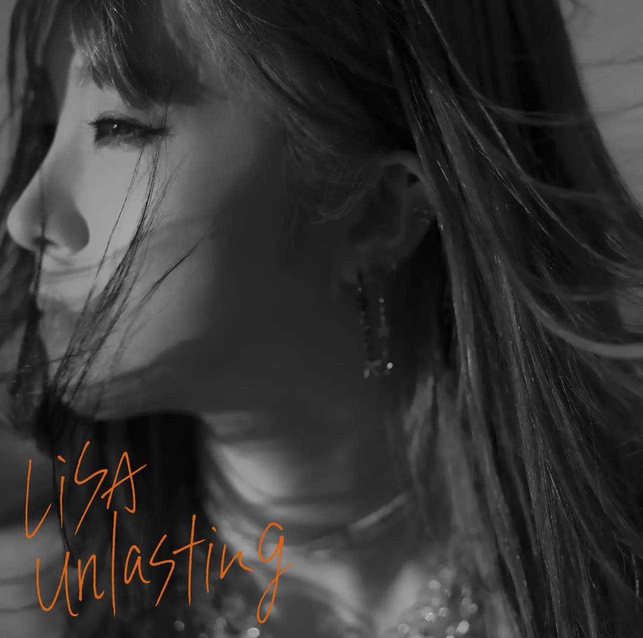 LiSAの16thシングル「unlasting」通常盤ジャケット